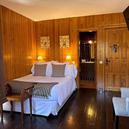 El Xalet De Tauell Hotel Rural Exteriér fotografie
