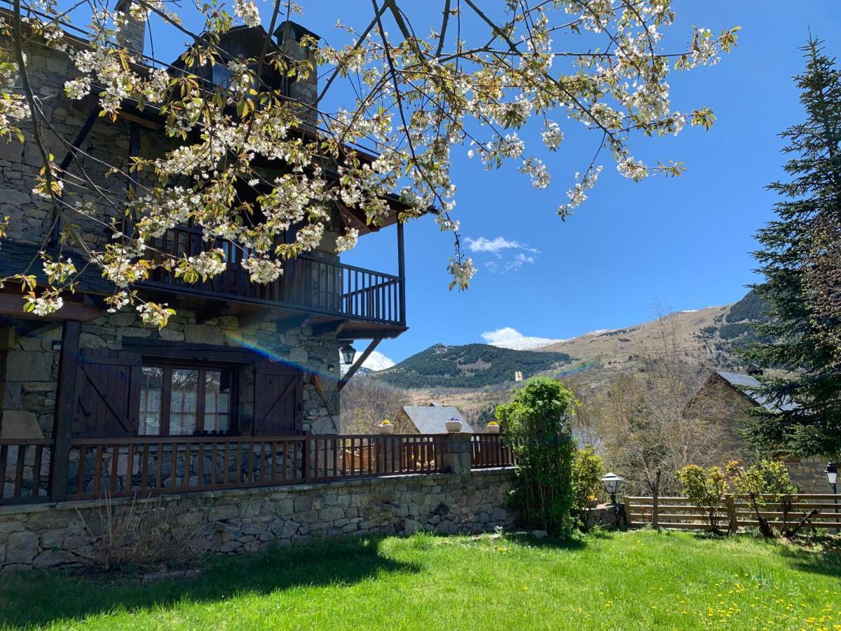 El Xalet De Tauell Hotel Rural Exteriér fotografie