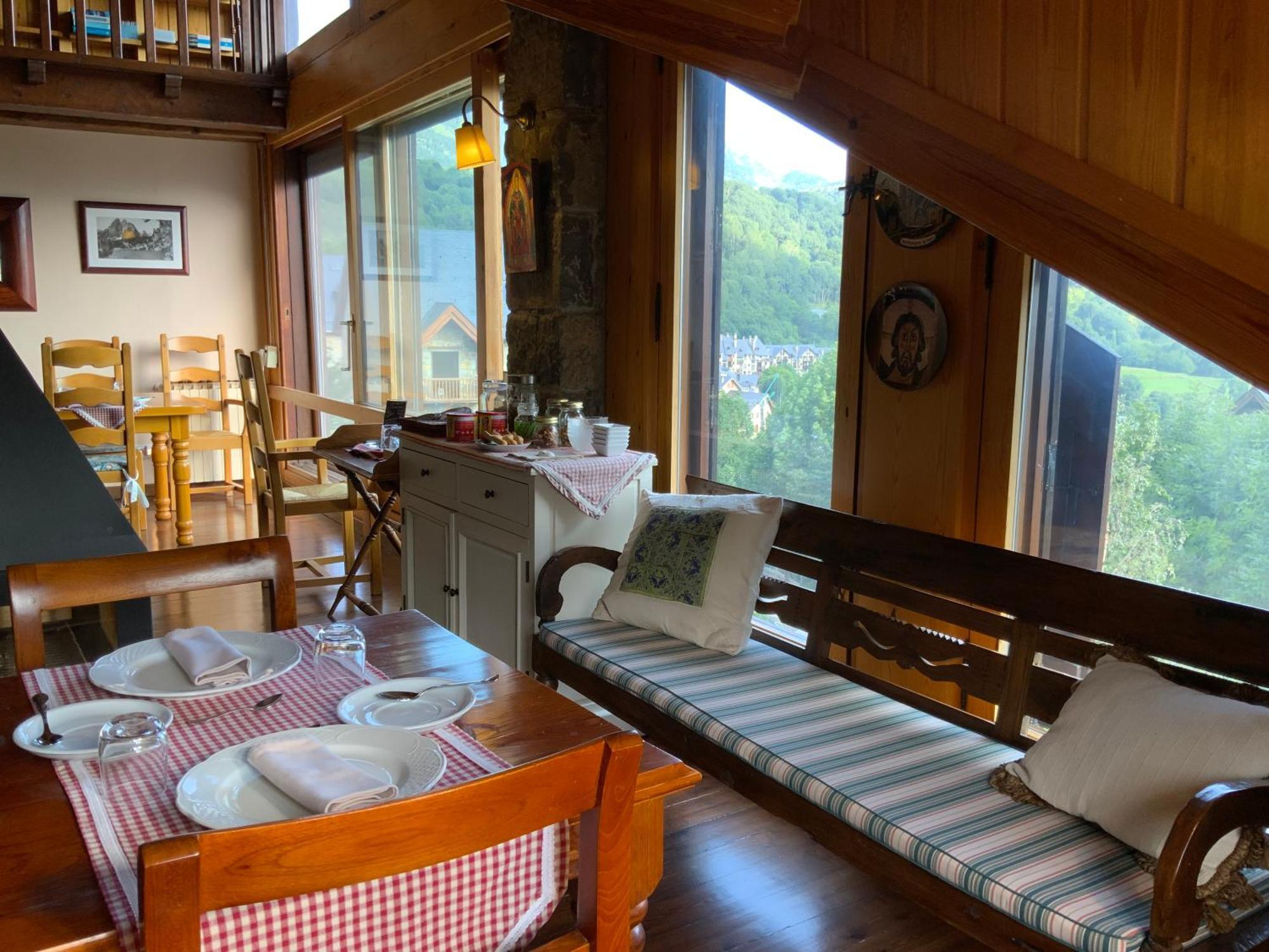 El Xalet De Tauell Hotel Rural Exteriér fotografie